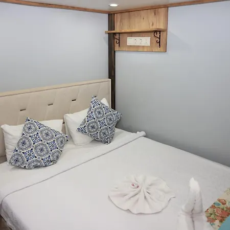 The Time Hotel 3*